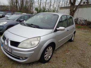 Renault Scenic 1.9 DCI 130CH FAP DYNAMIQUE